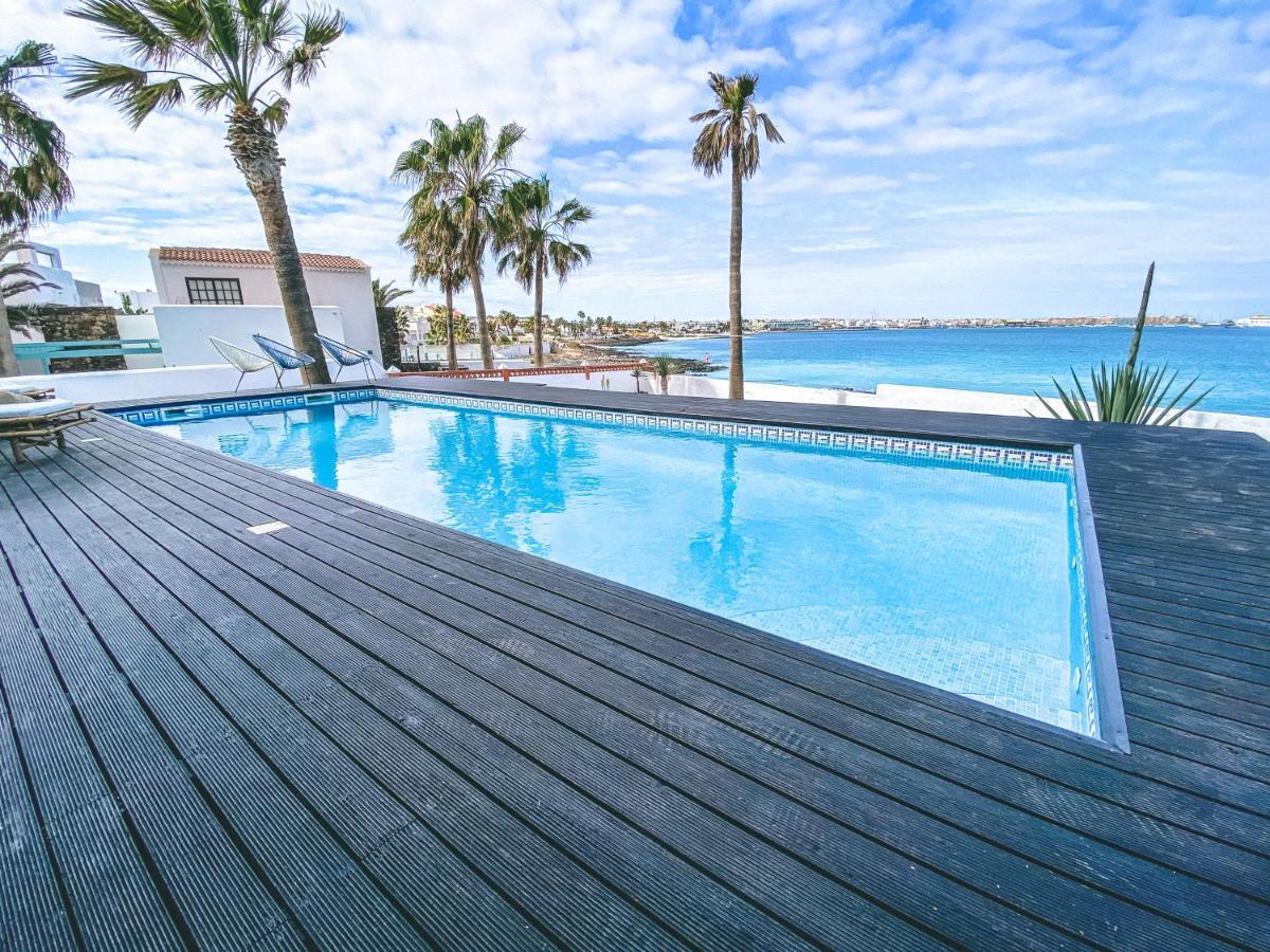 Villa Los Flamencos By Veaco- Beachfront & Pool Corralejo Exterior foto