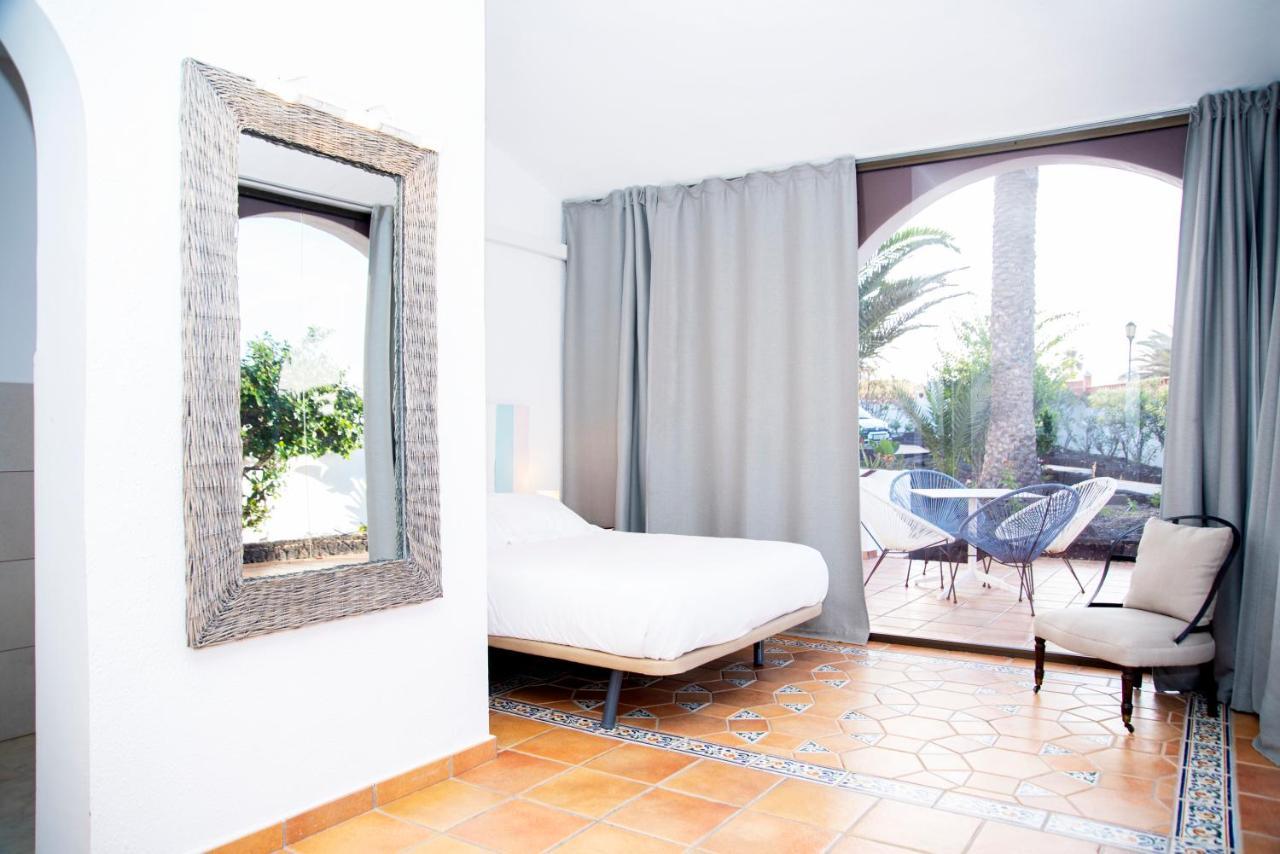 Villa Los Flamencos By Veaco- Beachfront & Pool Corralejo Exterior foto